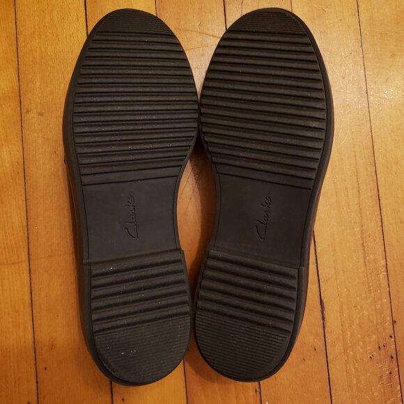 EUC women's Clarks loafers size 8 - Picture 12 of 14